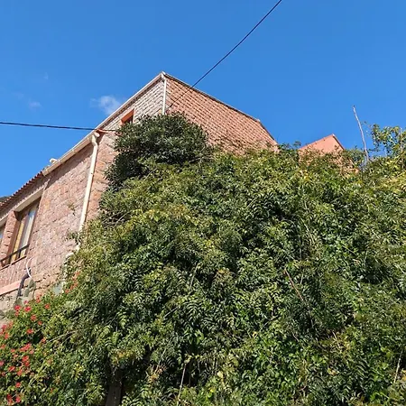 Le Porto T3 55m2 Vue Immeuble Traditionnel En Pierre De Taille Avec Prestations Exceptionnelles Barbecue Ordinateur Videosurveillance Terrasse Panoramique 아파트 Porto (Corsica)