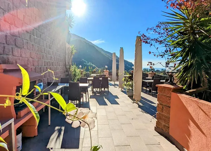 Le Porto T3 55m2 Vue Immeuble Traditionnel En Pierre De Taille Avec Prestations Exceptionnelles Barbecue Ordinateur Videosurveillance Terrasse Panoramique Апартаменты *